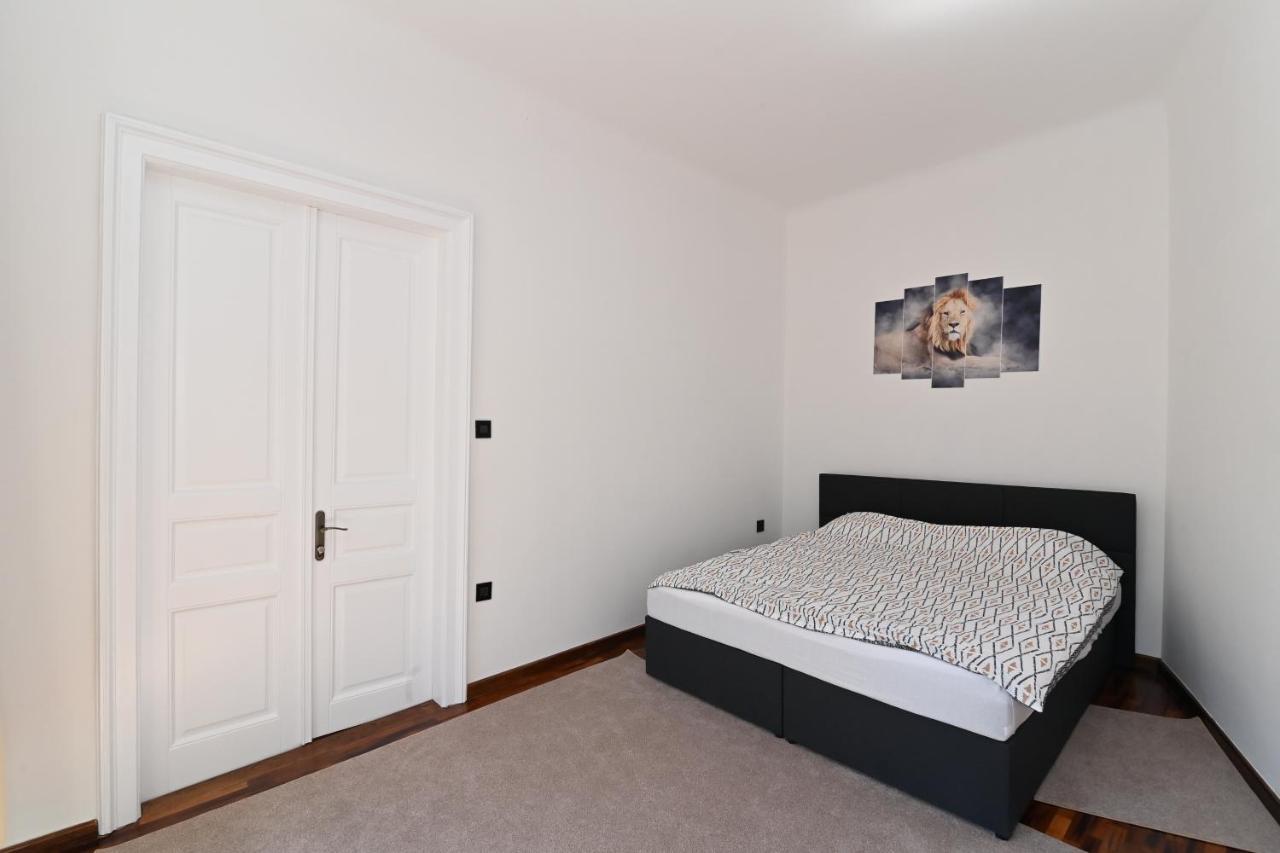 Tyson Apartman Rijeka Apartment Exterior photo
