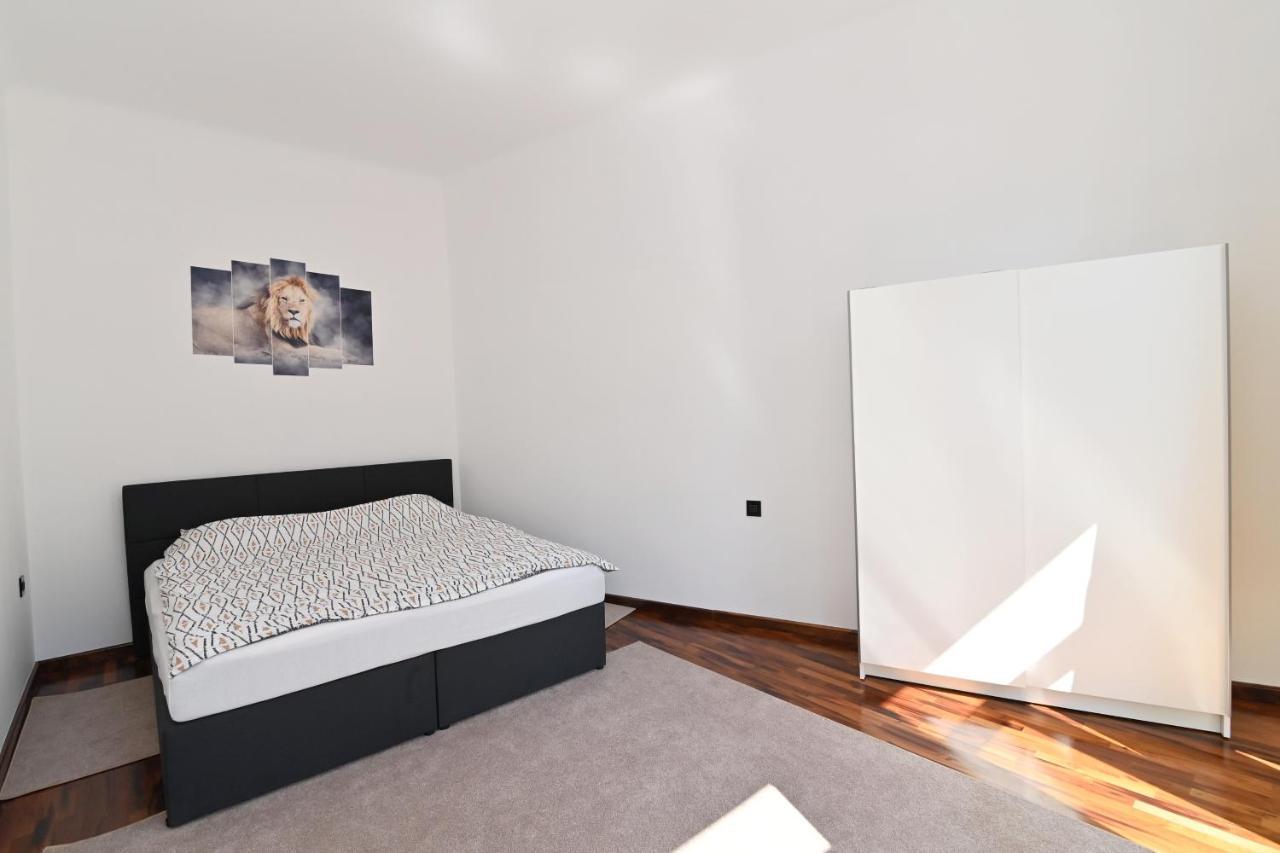 Tyson Apartman Rijeka Apartment Exterior photo